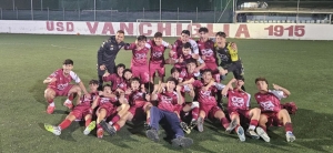 Il Vanchiglia festeggia la vittoria