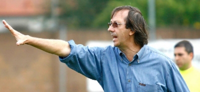Gigi Serra, allenatore del Barcanova (foto tratta da www.torinosportiva.it)