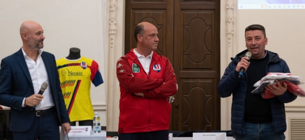 Fabrizio Novaresa, il presidente Gianni Matacchione e Daniele Bindini
