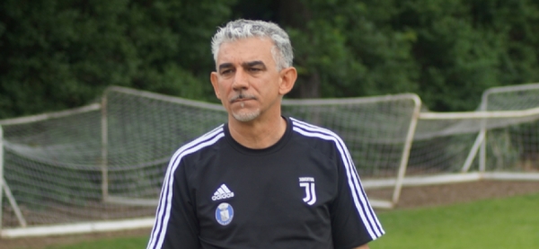 Baveno Stresa - Allo zoccolo duro dei fedelissimi Ferrario, Portalupi, Oliveto e Vasciaveo, si unisce il nuovo allenatore dell'U16 Roberto De Santis