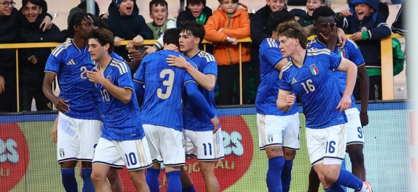 L’Italia Under 19 parte col piede giusto: tris all’Ungheria, decidono la doppietta di Iddrissou e il gol di Comotto. Sabato c’è la Slovacchia