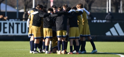 L'abbraccio pre-gara del Chisola U13