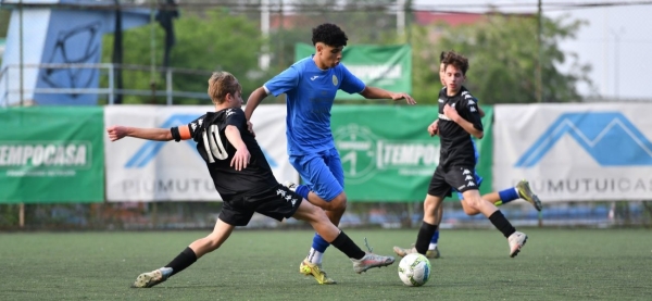 Under 17 di Torino - Cinquina e vittoria del girone: le foto del trionfo del Rebaudengo