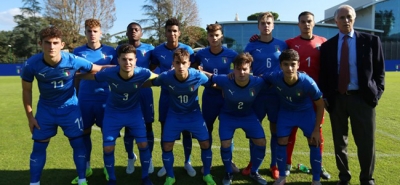 Italia Under 18 - Per gli Azzurrini un pareggio e tanti gol con la Repubblica Ceca. Il calcio d’inizio di Giovanni Malagò