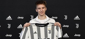 Adam Sosna - Juventus U17